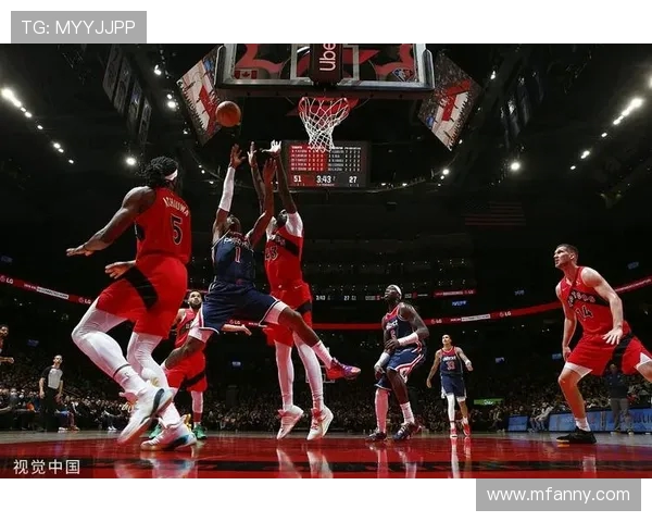 90vs篮球比分查询实时更新让你不错过每一场精彩比赛的结果与分析