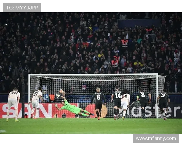 巴黎与曼联精彩对决央视回放全程回顾与分析